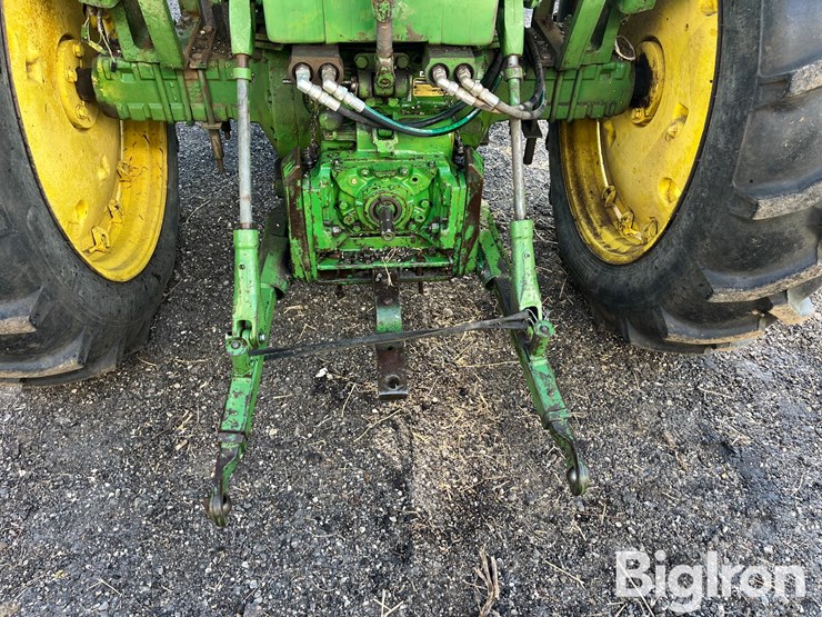 1967-john-deere-3020-image-10