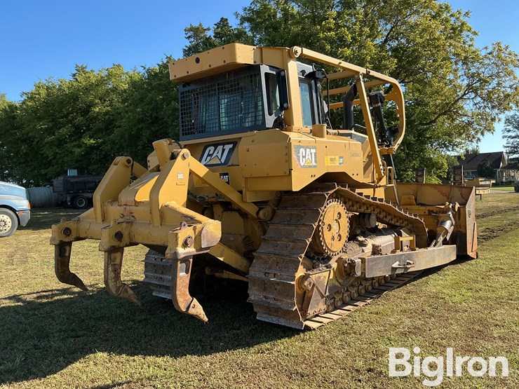 2013-caterpillar-d6t-xl-image-5