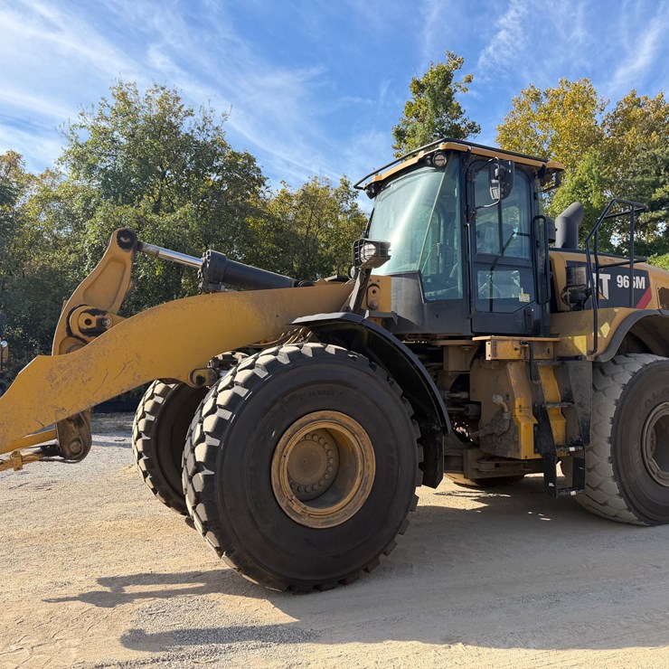 CATERPILLAR 966M