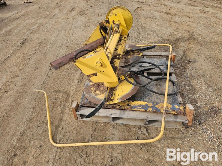 new-holland-70-image-2