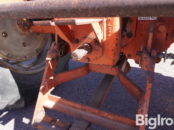 1962-allis-chalmers-d19-image-17