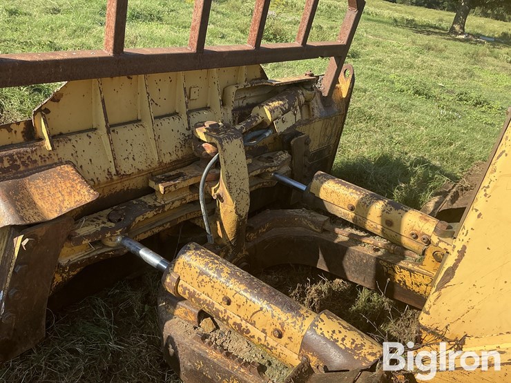 1990-caterpillar-d4h-image-10