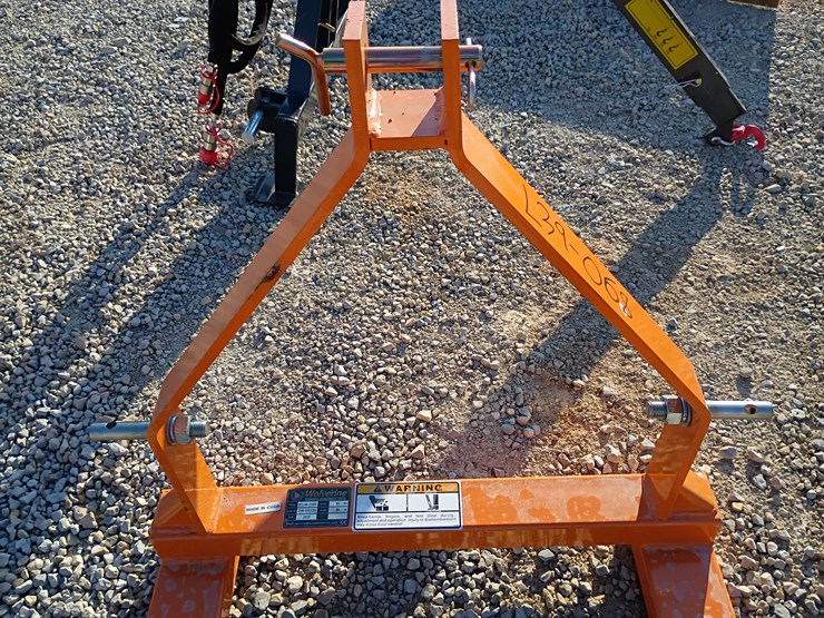 #l39-068-•-wolverine-3-point-pallet-forks-image-5