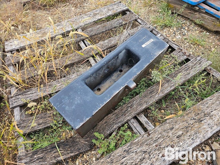 new-holland-7740-image-7
