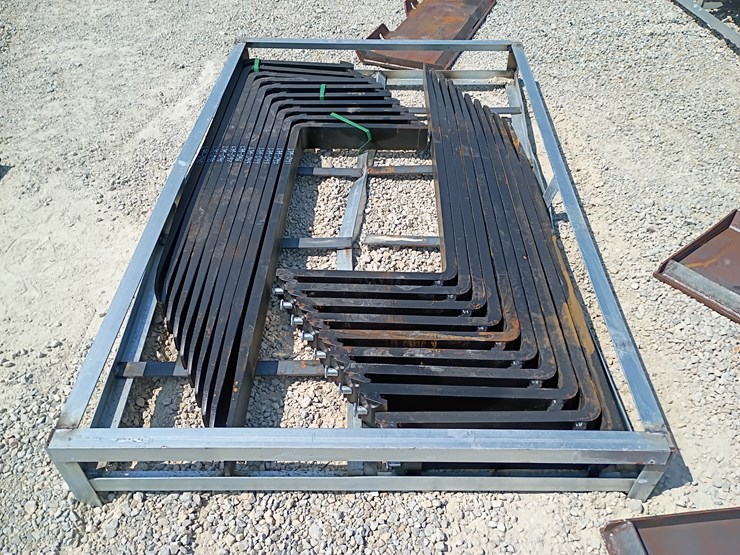 #l39-041-•-pallet-forks-image-4