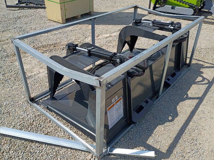 #l39-023-•-wolverine-grapple-bucket-skid-steer-attachment-image-4