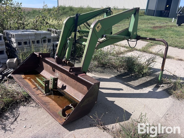 john-deere-48-image-1