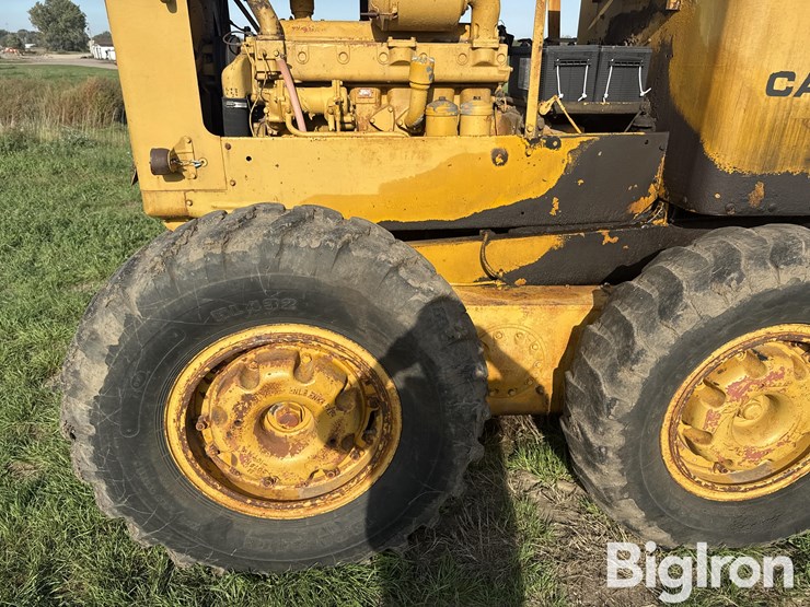 caterpillar-12-image-9