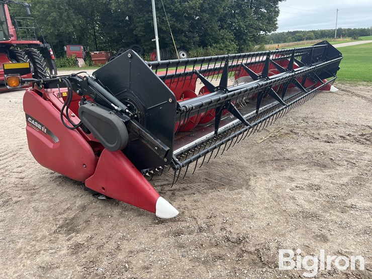 2012-case-ih-3020-image-3