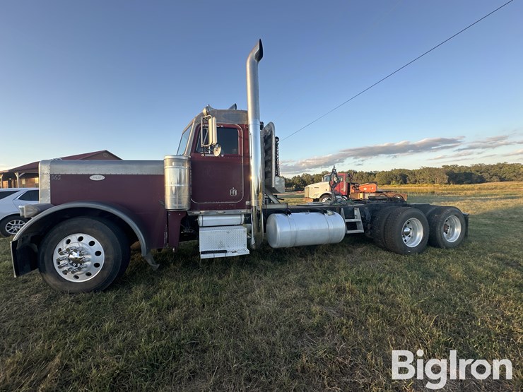 1999-peterbilt-379-image-8