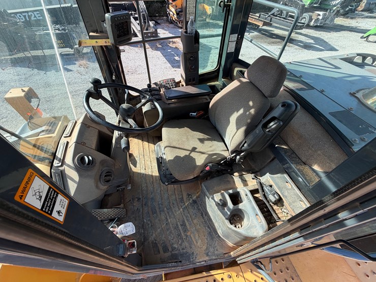 deere-724k-image-31