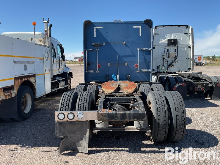 2000-peterbilt-379-image-6