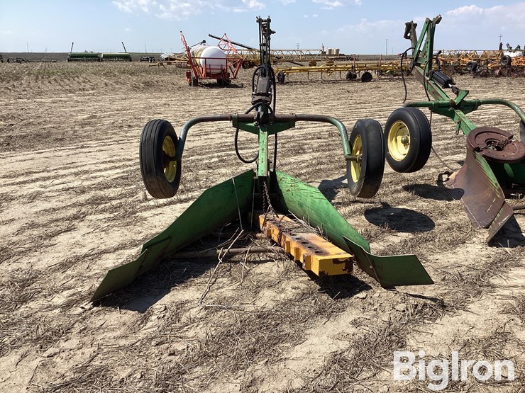 john-deere-12-image-6