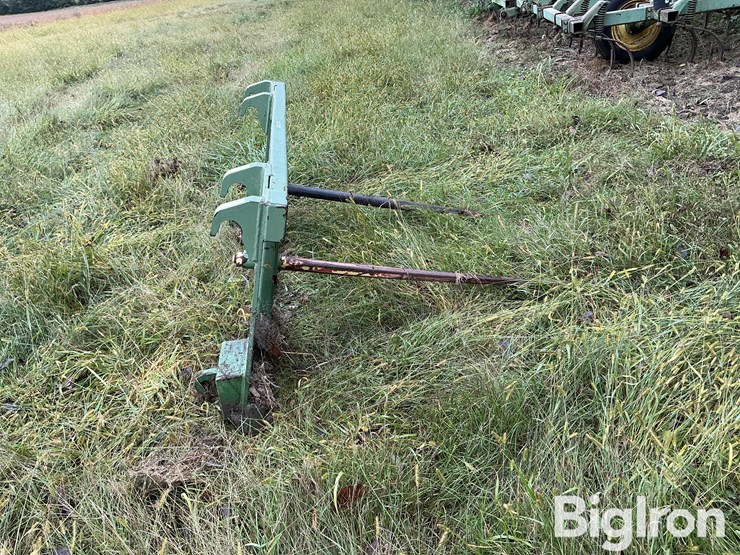 john-deere-h-image-4