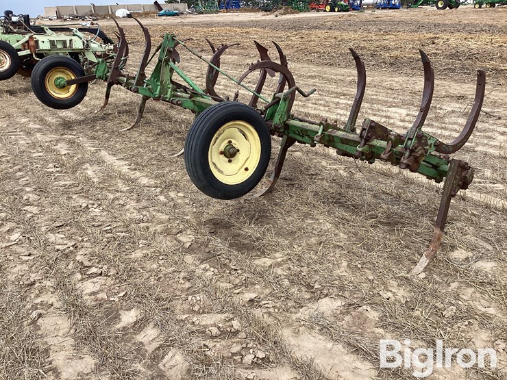john-deere-20-image-1