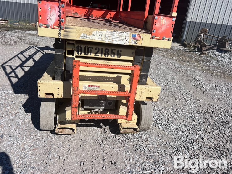 2000-jlg-2646e3-image-17