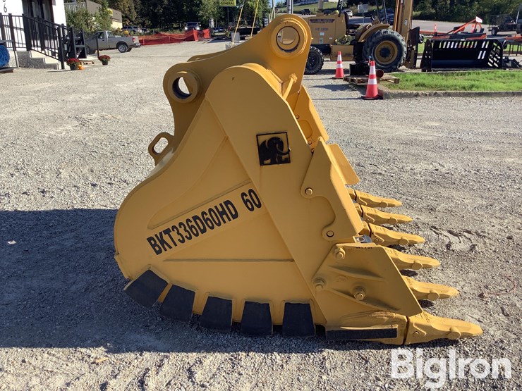 2024-caterpillar-336-image-4
