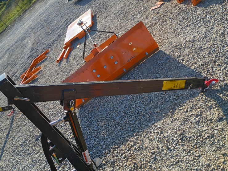 #l39-080-•-wolverine-3-point-jib-crane-image-6