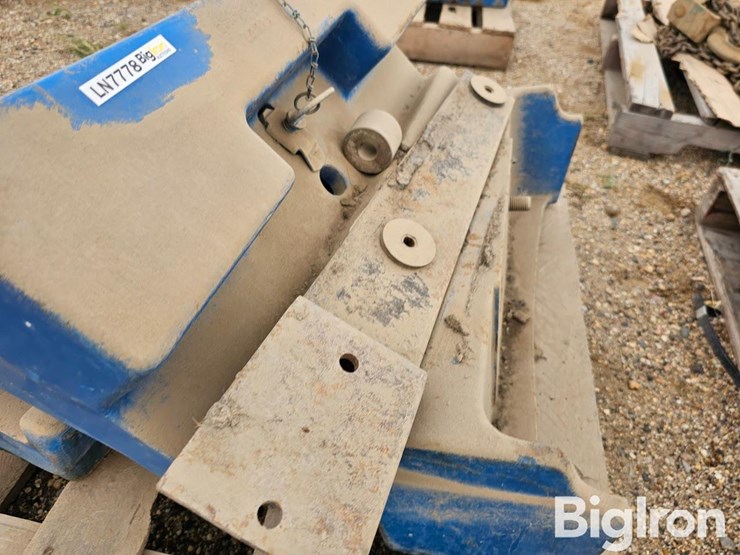 new-holland-30-image-13