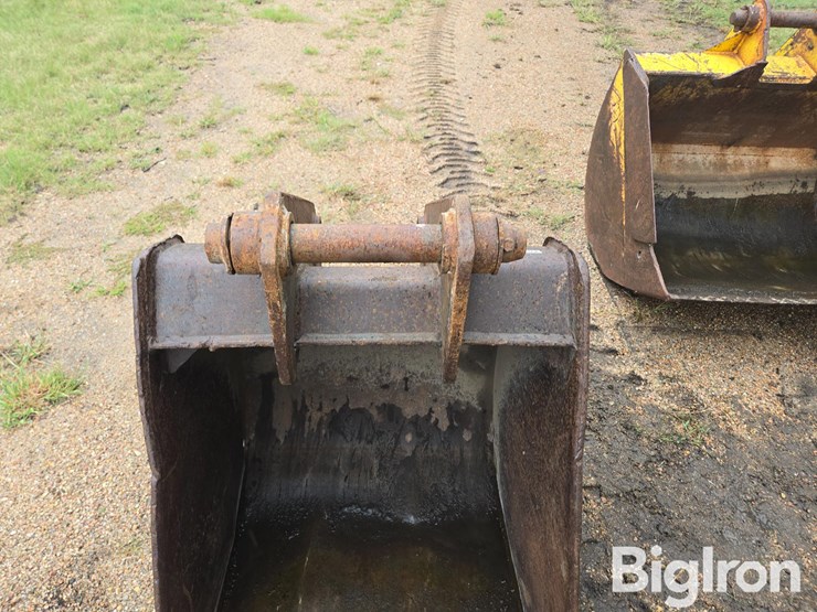 jcb-215s-image-10