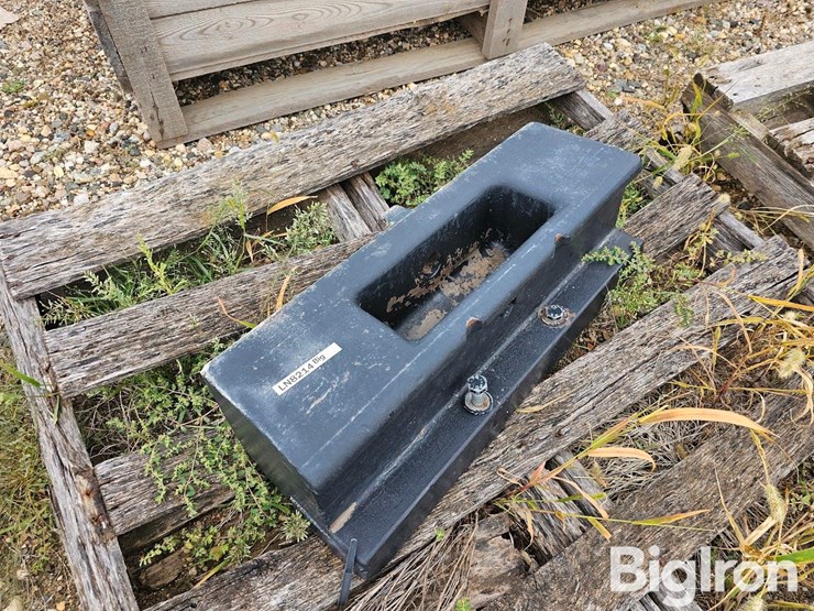 new-holland-7740-image-3
