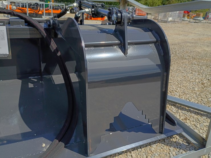 #l39-023-•-wolverine-grapple-bucket-skid-steer-attachment-image-9