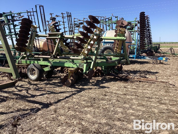 john-deere-t0330-image-4