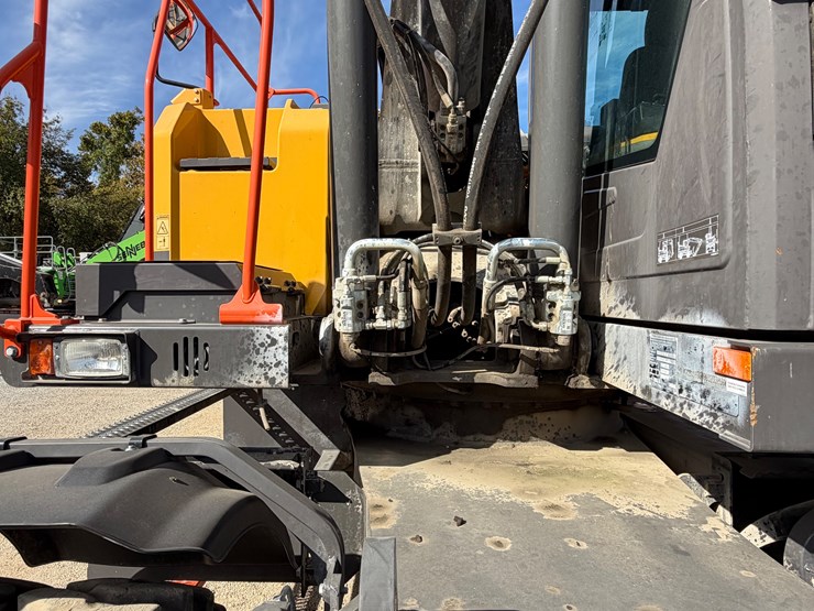 volvo-ew160e-image-21