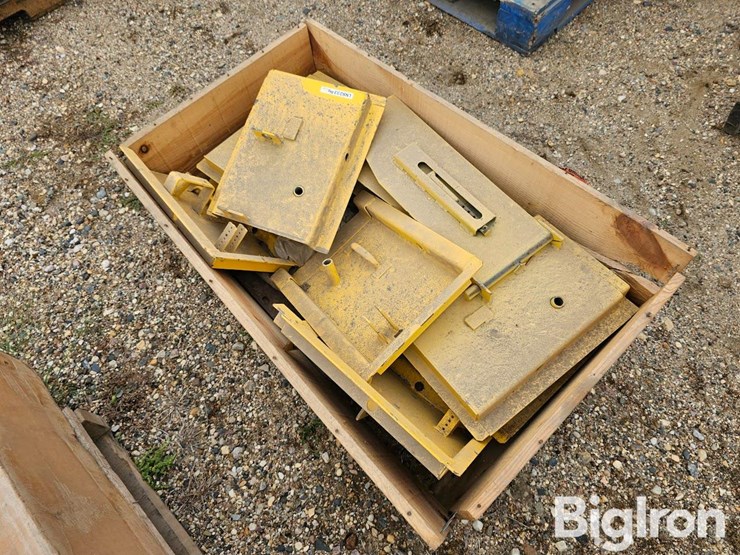 new-holland-tr98-image-5
