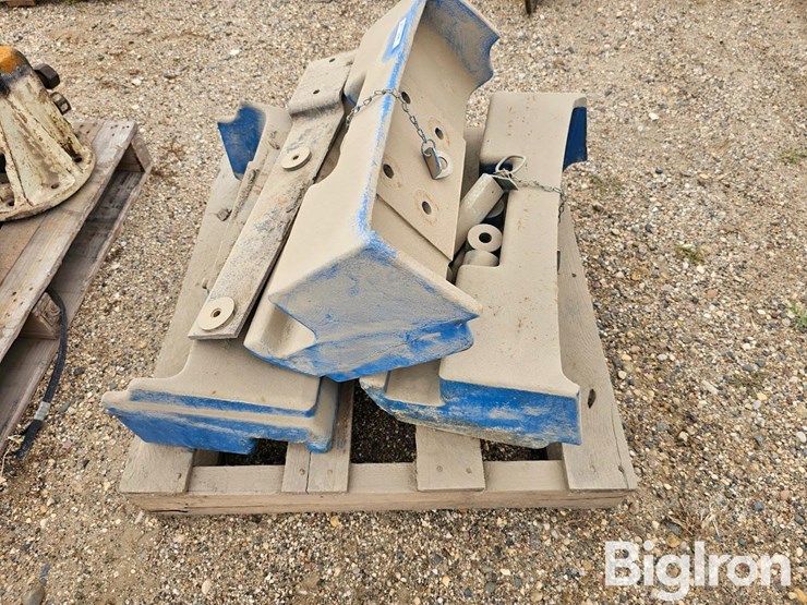 new-holland-30-image-2