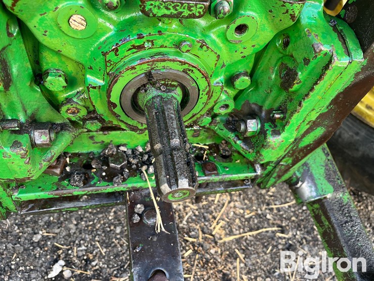 1967-john-deere-3020-image-11