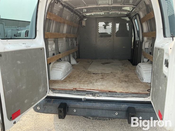 ford-e250-image-17