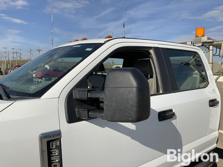 2017-ford-f350-xl-image-14