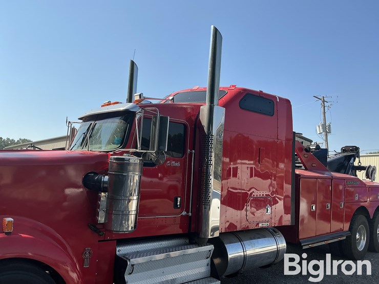 2009-kenworth-w900-image-10