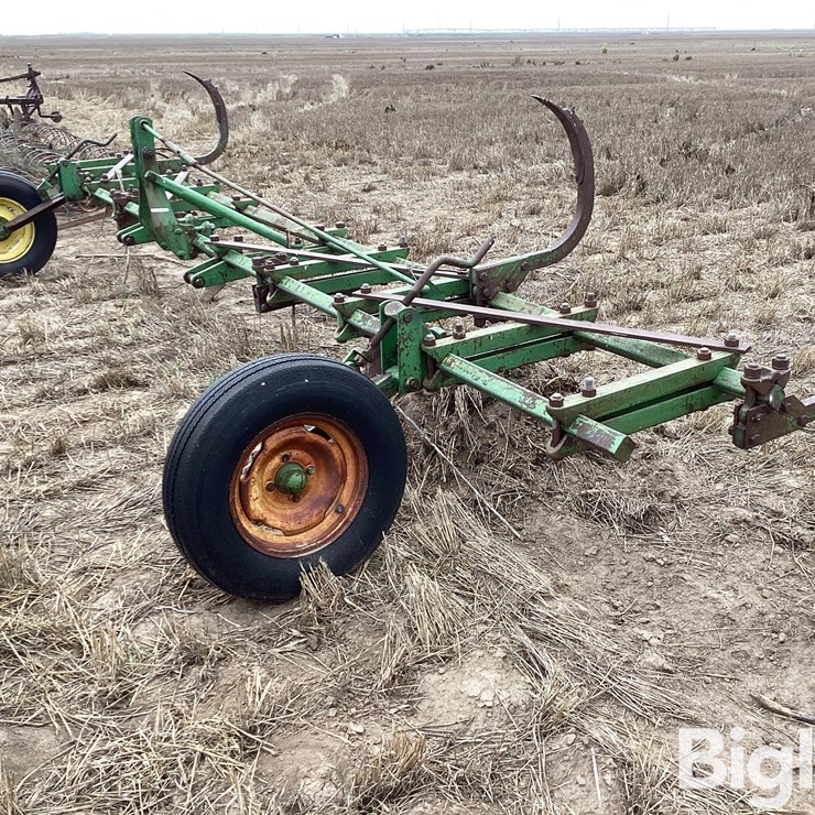 JOHN DEERE 20