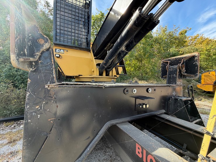 caterpillar-559c-image-29