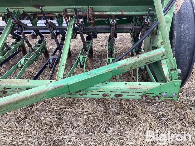 john-deere-8300-image-14