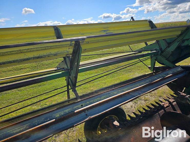 john-deere-224-image-15