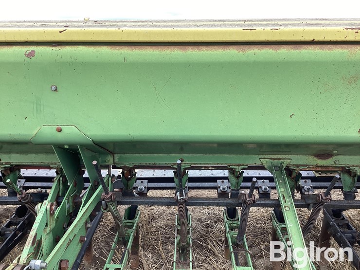 john-deere-8300-image-17