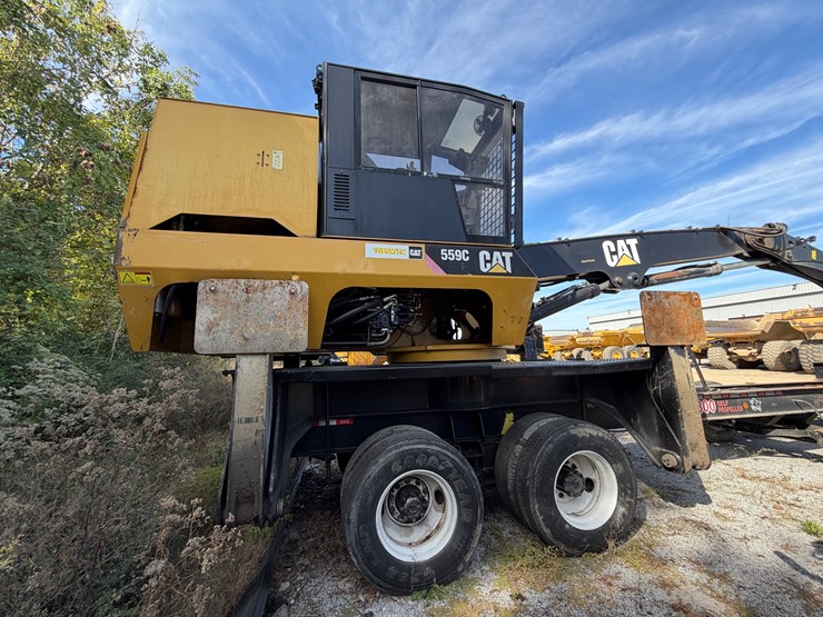 caterpillar-559c-image-3