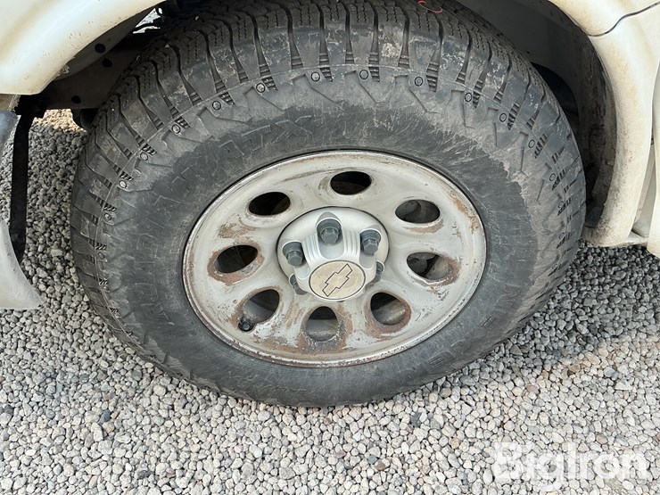 2009-chevrolet-express-1500-image-17