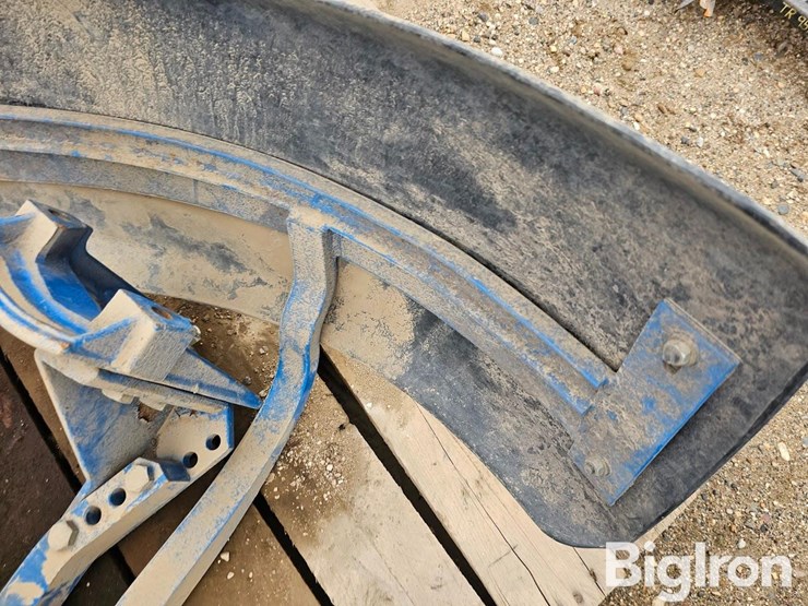 new-holland-40-image-13