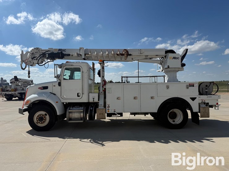 2016-peterbilt-337-image-4