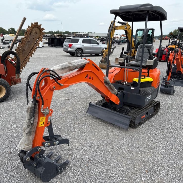 #29348 • NEW/UNUSED ABOSS GH20 MINI EXCAVATOR