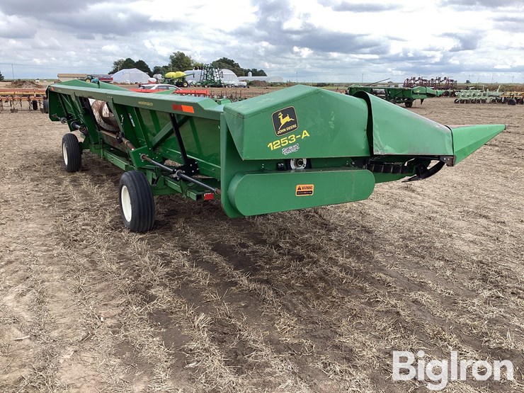 2014-john-deere-1253a-image-5