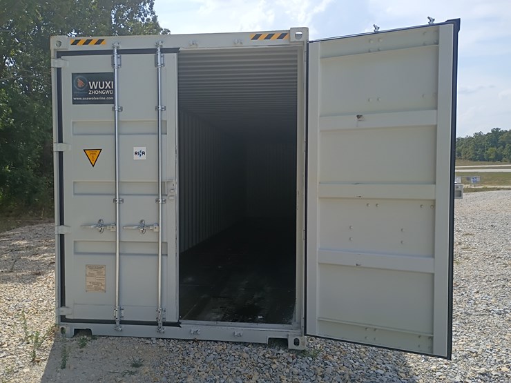 #l39-000-•-40ft-container-image-10