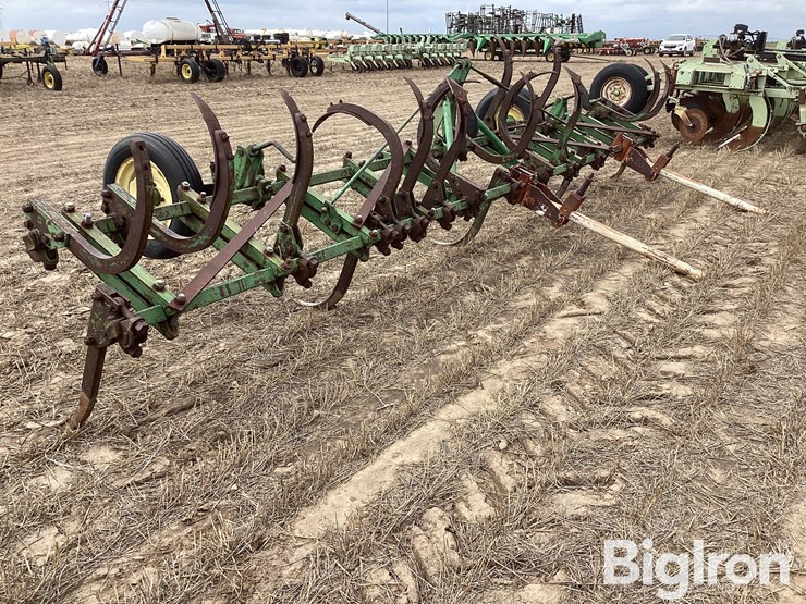 john-deere-20-image-7