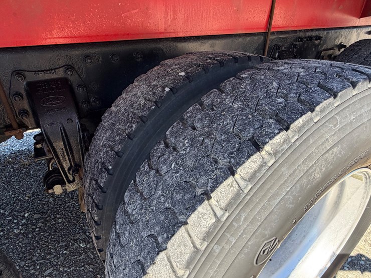 #29386-•-peterbilt-quad-axle-flatbed-truck-image-12