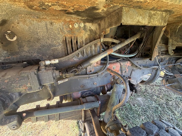#29388-•-military-tandem-axle-dump-truck-image-18