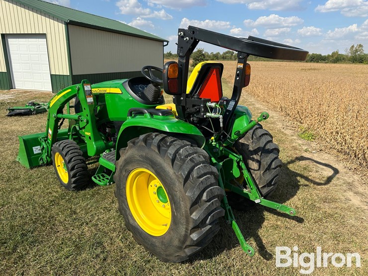2014-john-deere-3039r-image-7